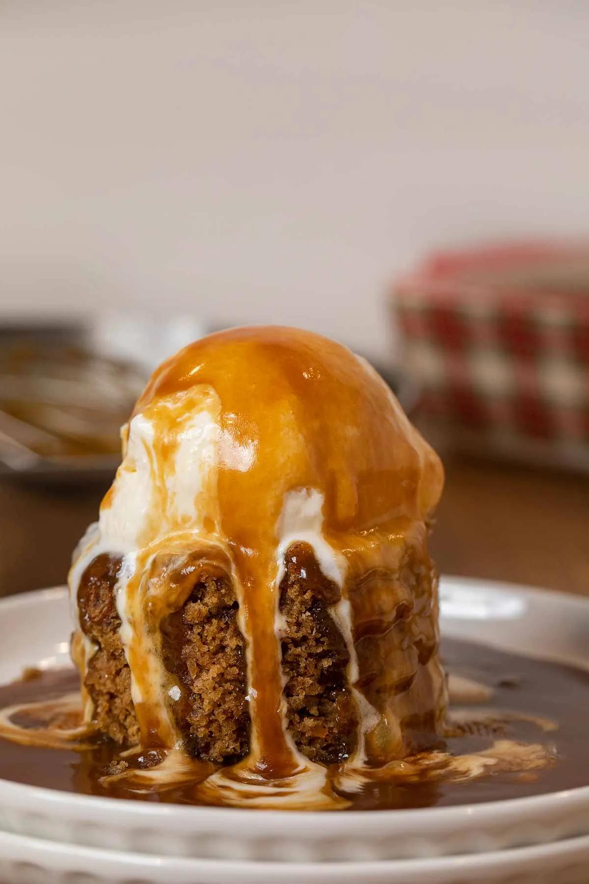 Easy Sticky Toffee Pudding Recipe - Dinner, then Dessert