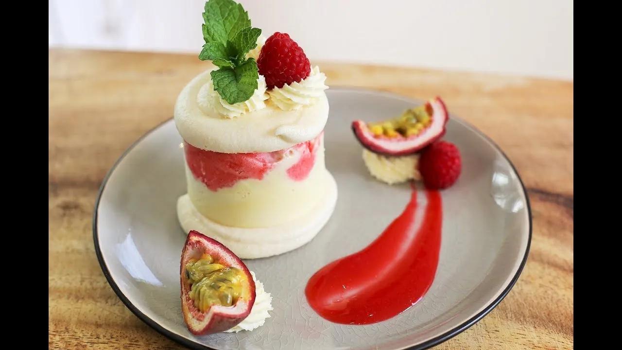 Valentine&amp;#39;s days dessert: Duo of Ice cream with meringue &amp; raspberry ...