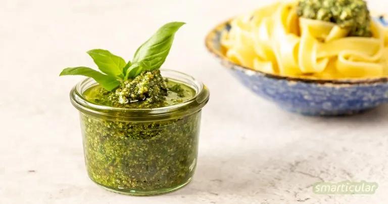 Basilikum-Pesto selber machen - vegan und aus regionalen Zutaten