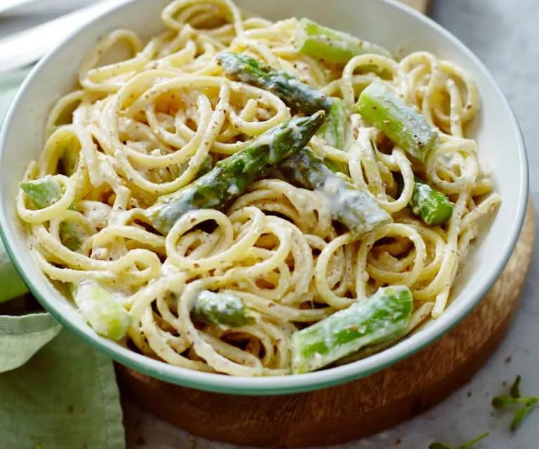 Linguine mit grünem Spargel und Käse-Mandel-Sauce - Cookidoo® – a ...