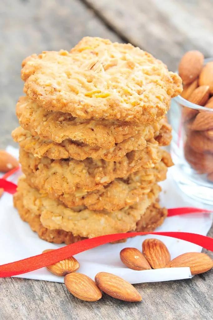 Low Carb Mandel Kekse - Zuckerfreie, kohlenhydratarme Plätzchen