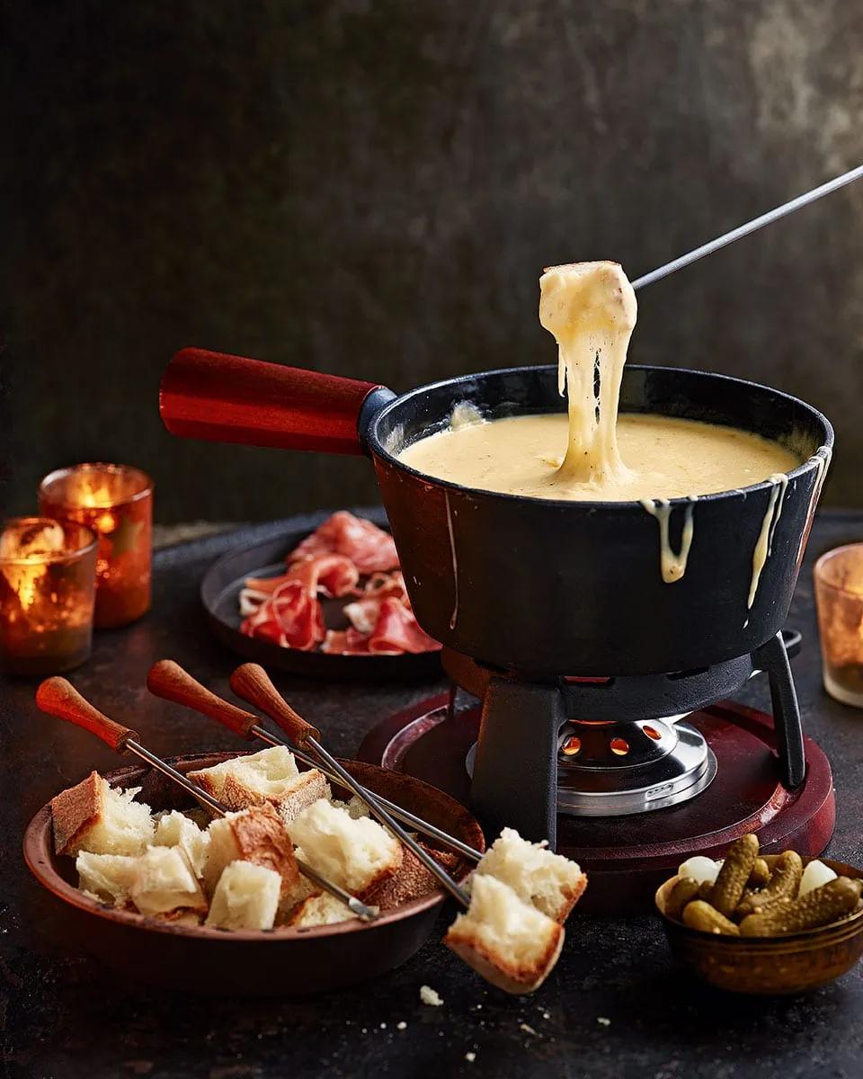 The ultimate swiss cheese fondue recipe | delicious. magazine