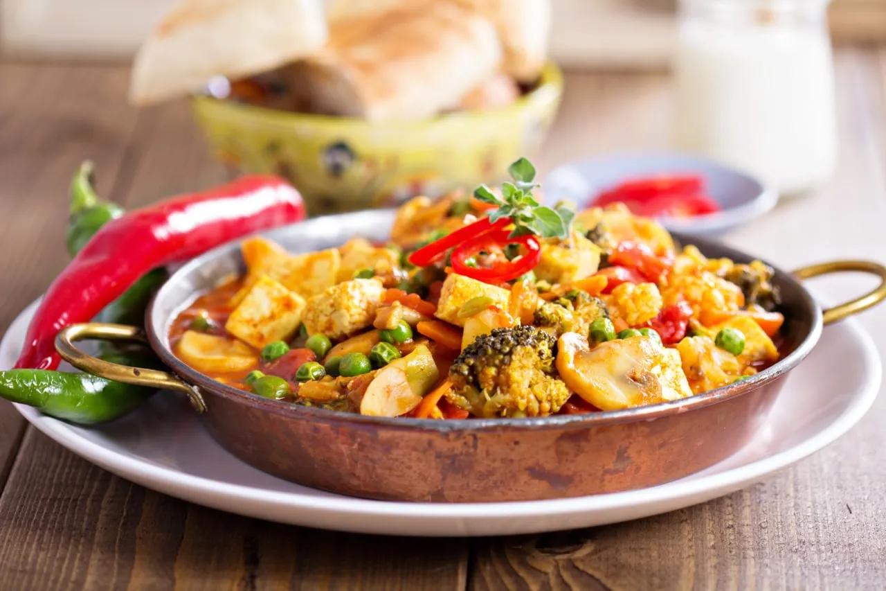 Indisches Gemüse-Curry Rezept (vegan) inklusive Videoanleitung