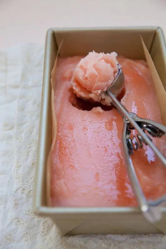 Pink Grapefruit Sorbet - Everyday Annie | Grapefruit dessert, Sorbet ...