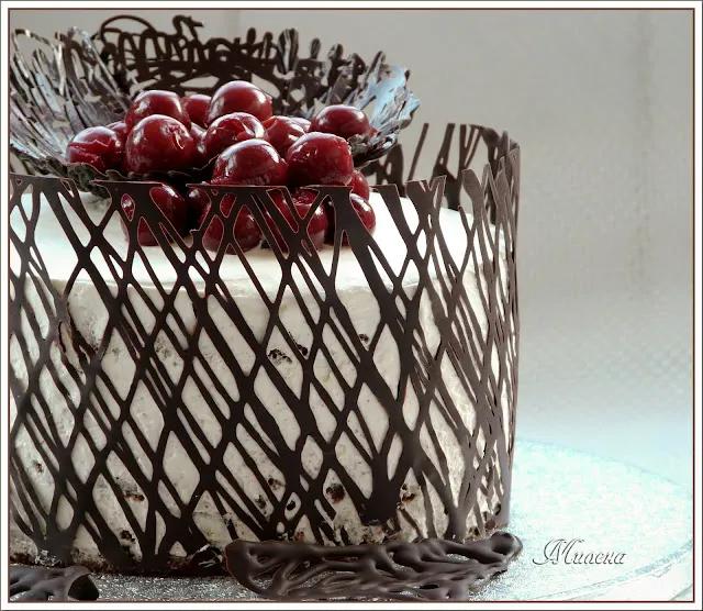 Sweet Kingdom: Kir Royal/ Черешова торта