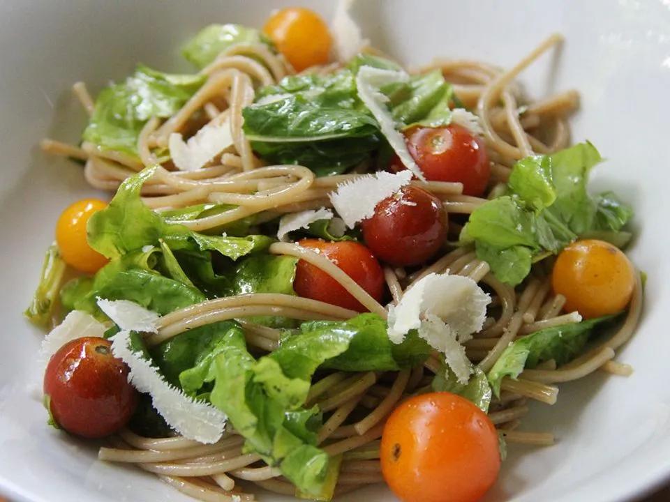Spaghetti - Rucola - Salat von bostgt| Chefkoch