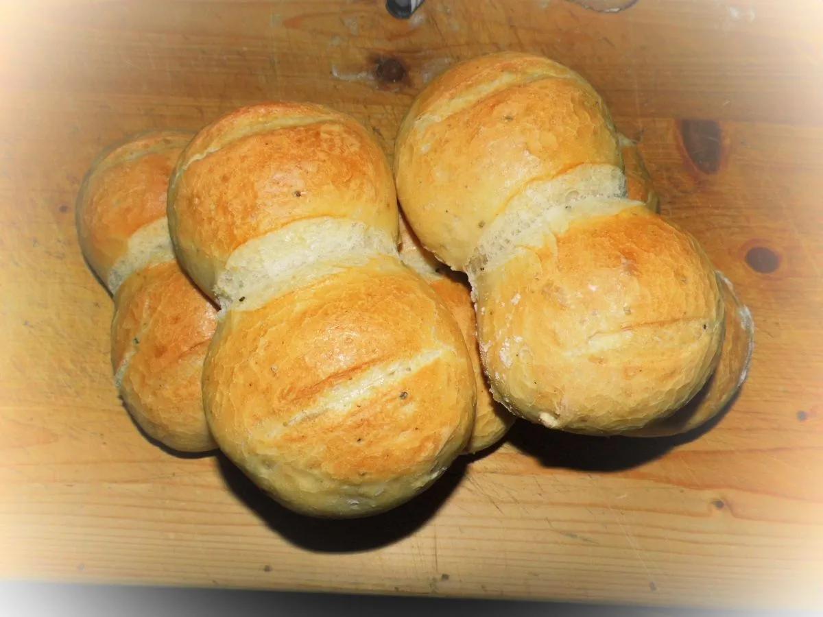 DDR Brötchen unschlagbar im Geschmack | Brot backen rezept einfach ...