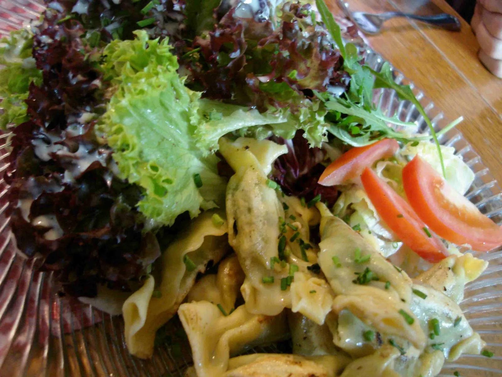 Maultaschen Auf Salat — Rezepte Suchen