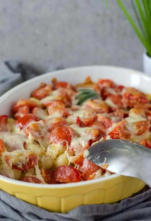 Vier Zutaten easy peasy Gnocchi-Auflauf - Eine Prise Lecker