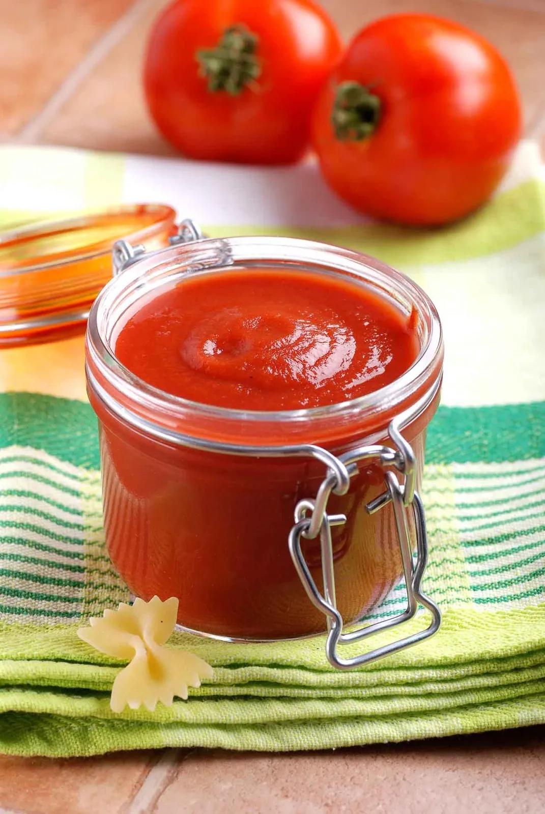 Tomato Ketchup Recipe - Yummy Traditional