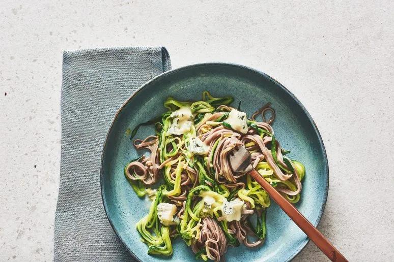 Spaghetti Gorgonzola mit Zucchini - Dagmar von Cramm