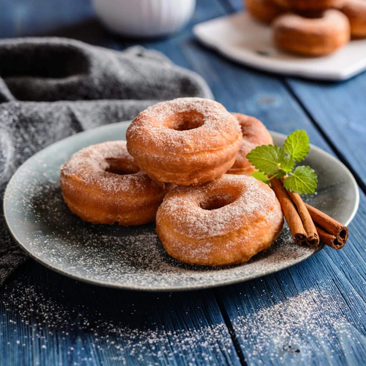 Cinnamon Doughnuts Recipe: How to Make Cinnamon Doughnuts