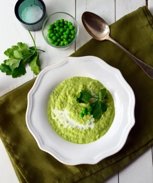 Wunderbare, feine Erbsensuppe, ein Gastbeitrag bei der Herzensköchin