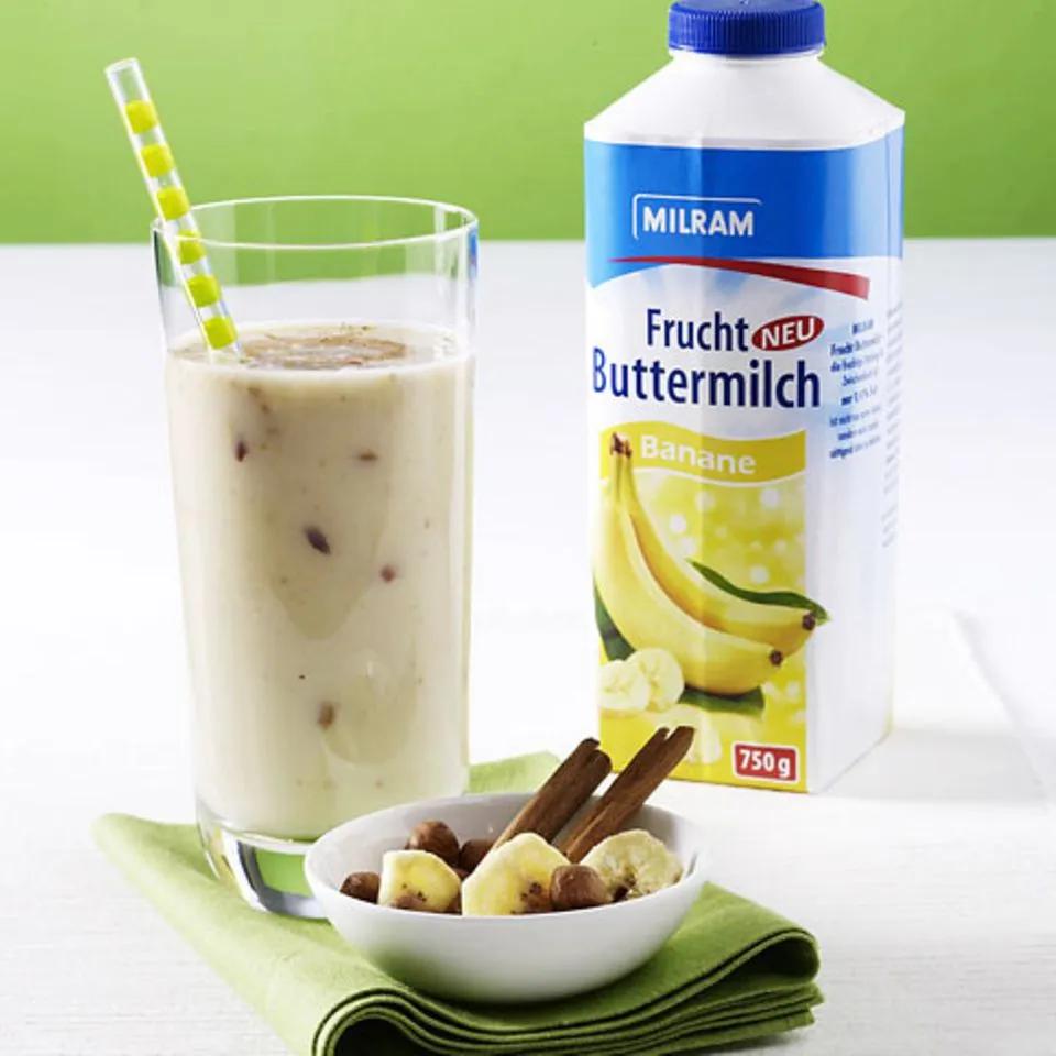 Milram Frucht Buttermilch Bananen-Shake Rezept - [ESSEN UND TRINKEN]