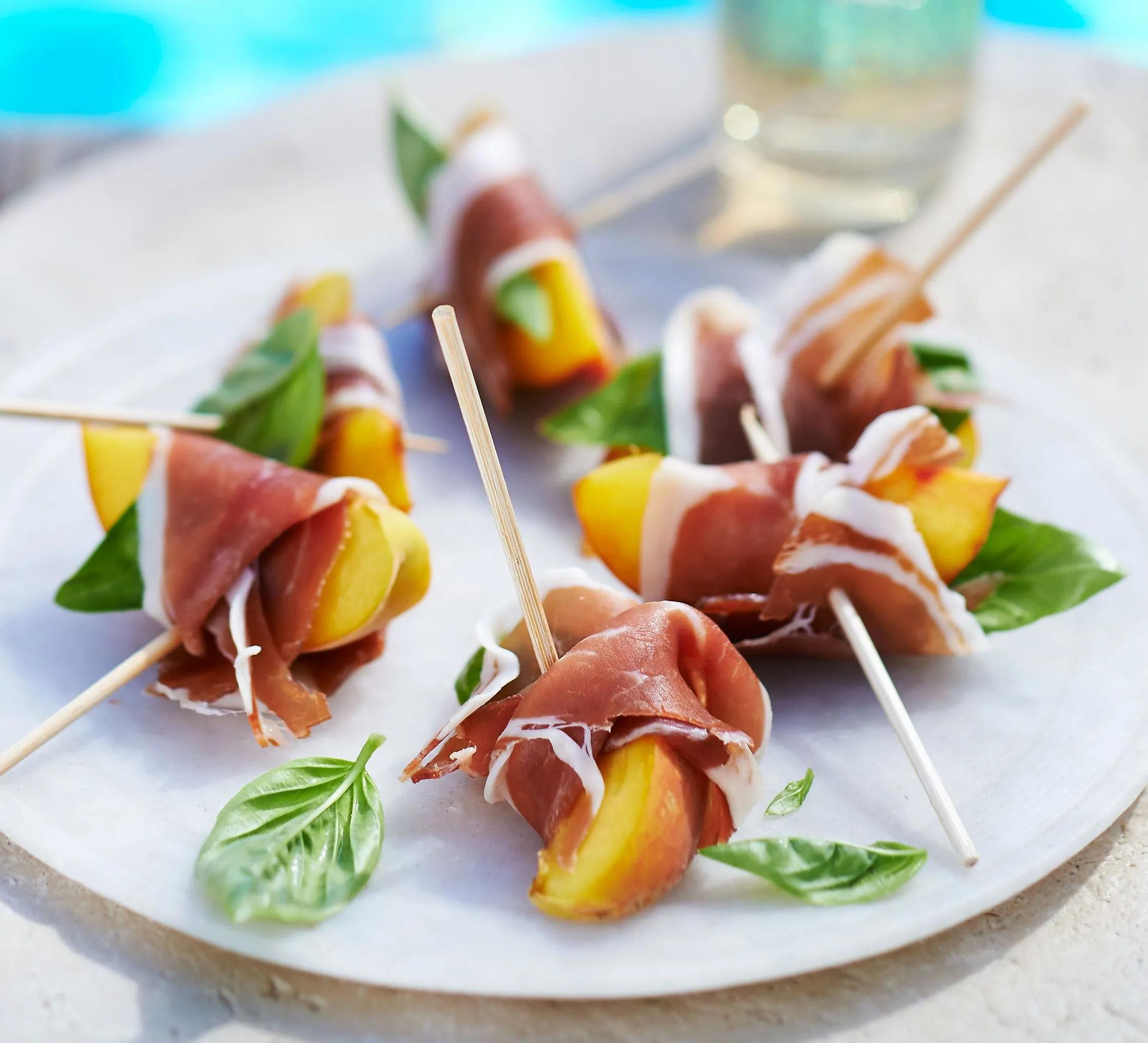 Ham &amp; peach nibbles | Recipe | Tapas recipes, Canapes recipes, Spanish ...
