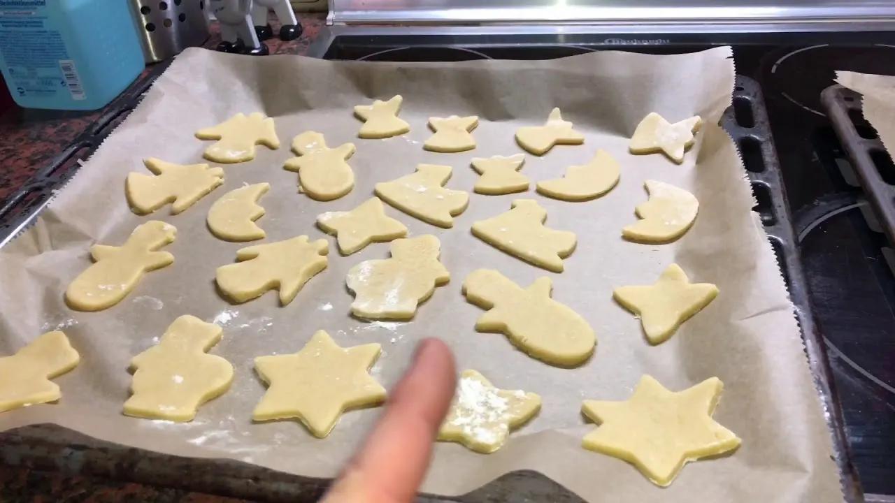 Butter Plätzchen mit Zuckerguss Ausstechplätzchen mit Streusel Schoko ...