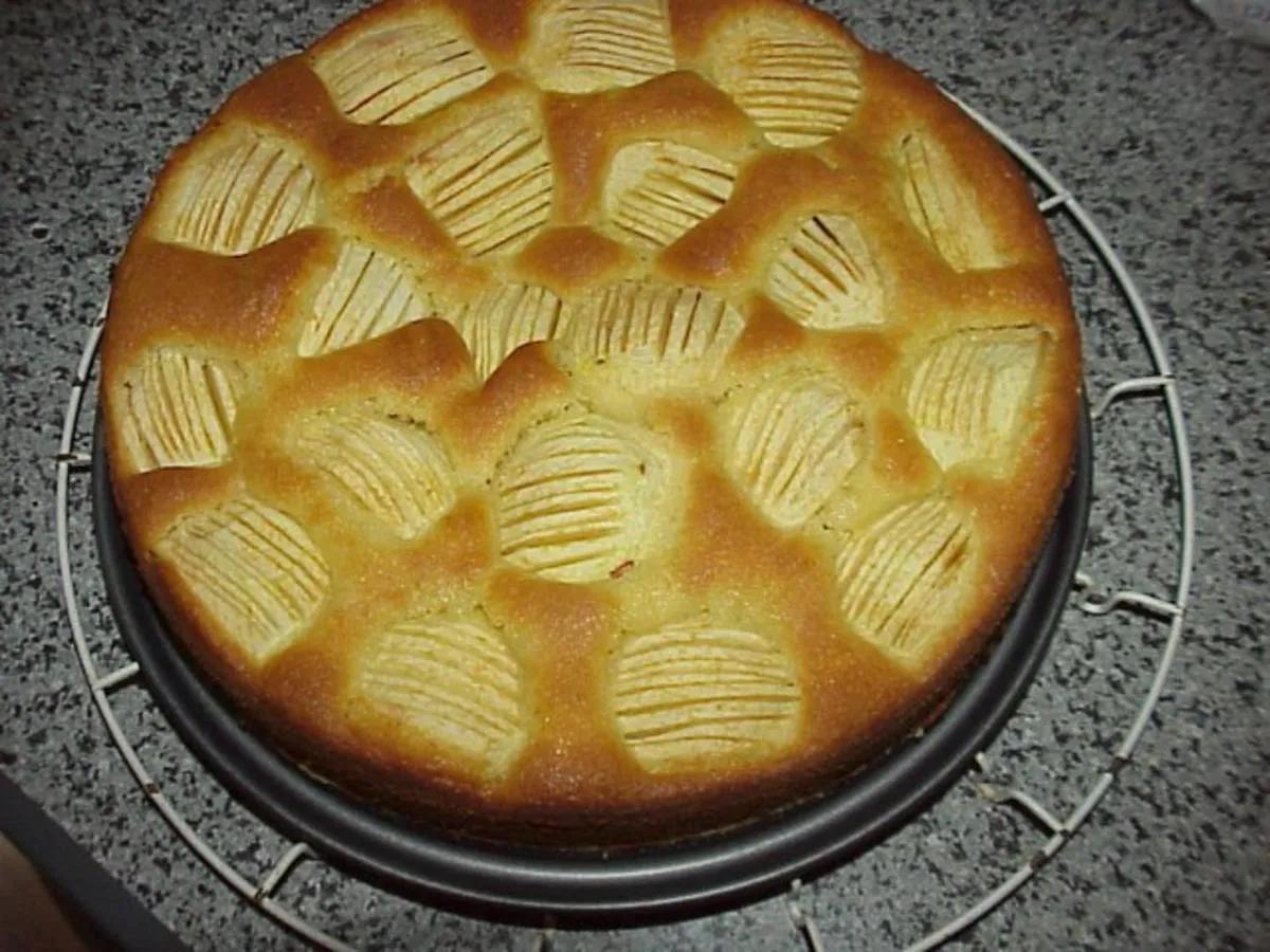 Apfelkuchen sehr fein - Rezept mit Bild - kochbar.de