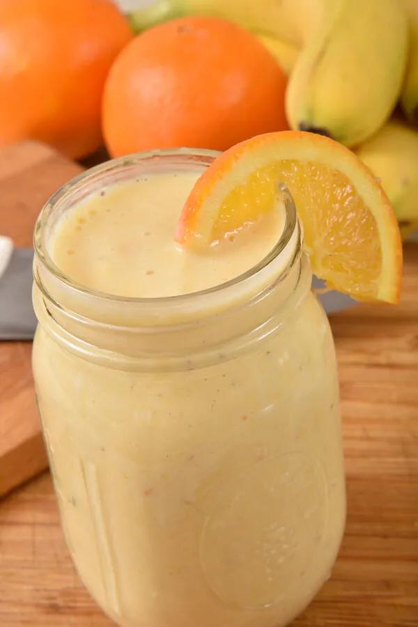 How to make: Banana orange smoothie