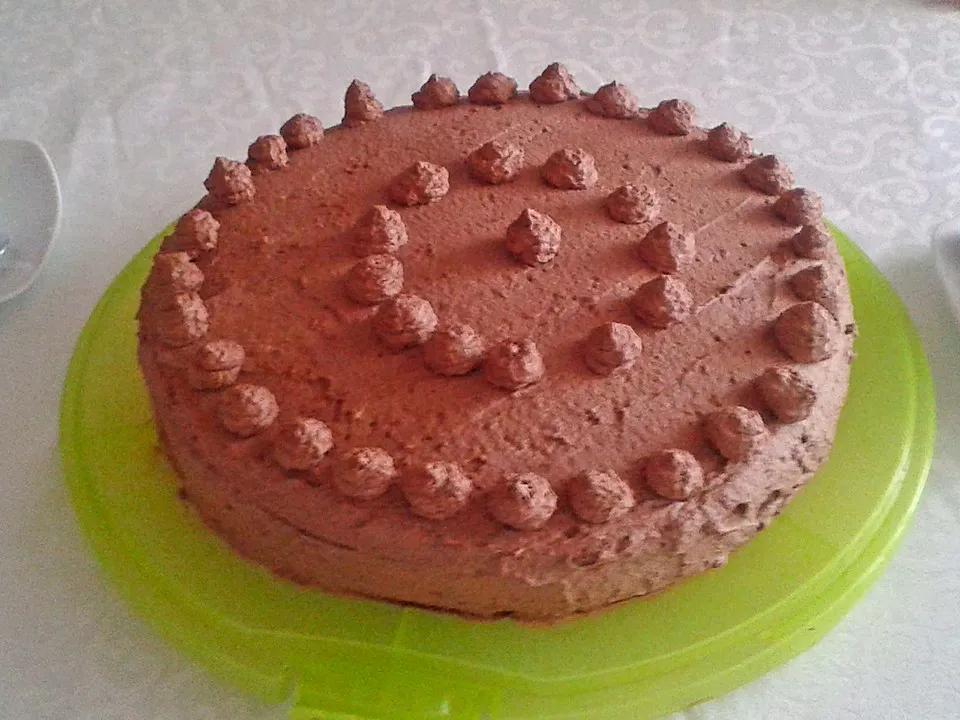 Schokoladen - Sahne - Torte für Eilige von siwekinfo | Chefkoch.de