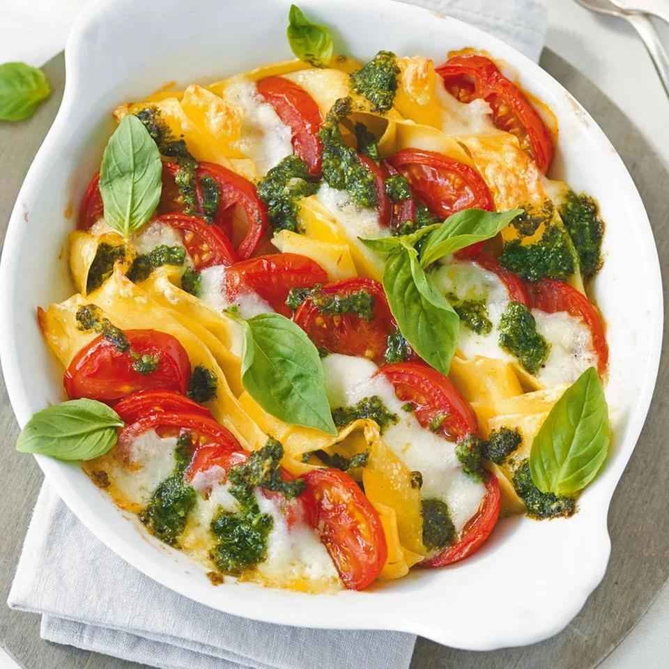 Tomaten-Mozzarella-Gratin Rezept - [ESSEN UND TRINKEN]
