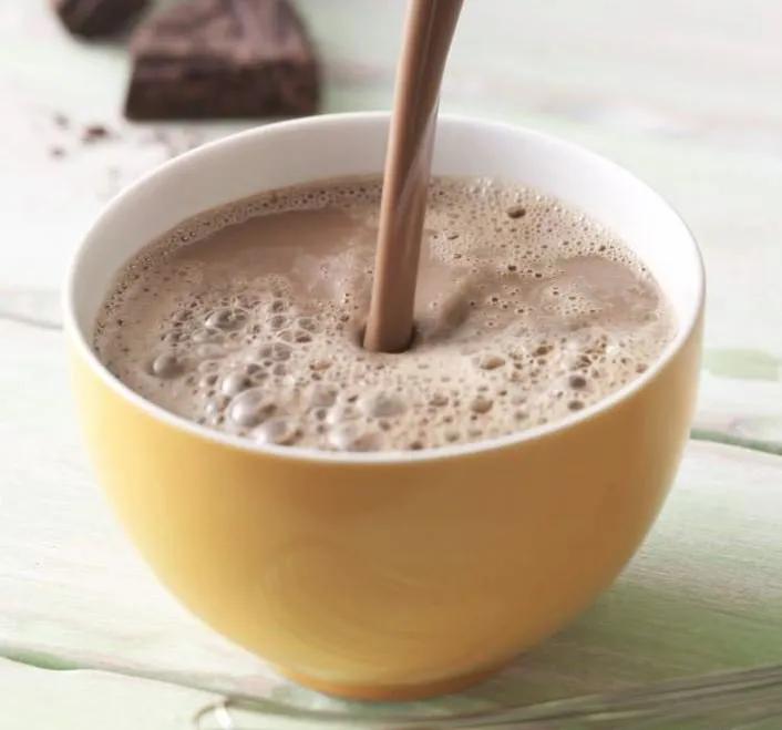 Heiße (cremige) Schokolade - schmeckt auch kalt super - Thermomix ...