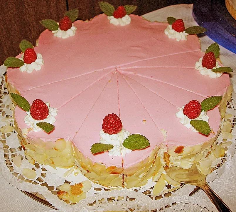 Himbeer - Joghurt - Torte von Schmackofatzli | Chefkoch.de