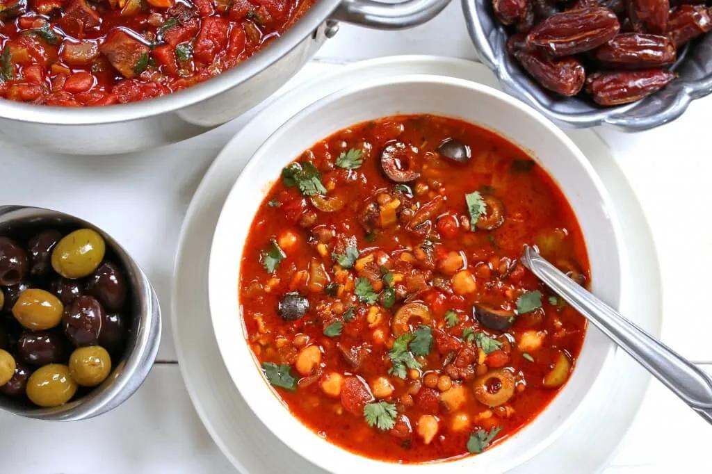 Ultimate Harira (Moroccan Chickpea &amp; Lentil Soup)
