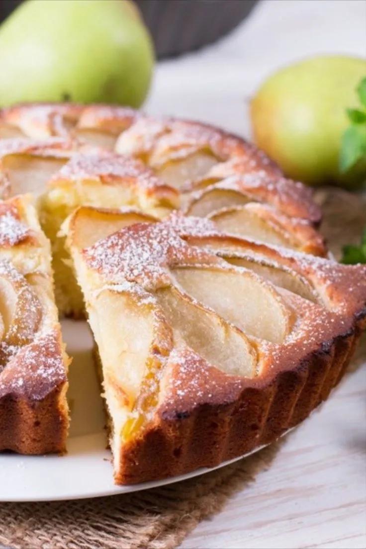 Saftiger Birnenkuchen aus lockerem Teig | Rezept | Kuchen rezepte ...