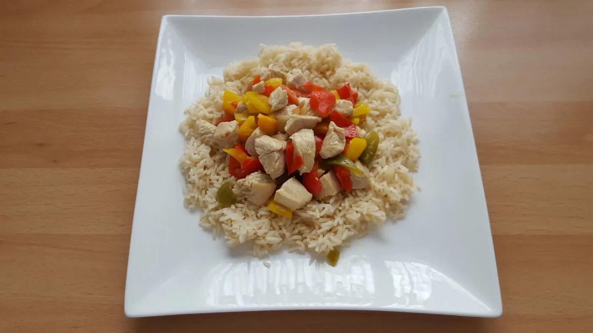 Paprika mit Putenbrust auf Reis... | Grillforum und BBQ - www ...
