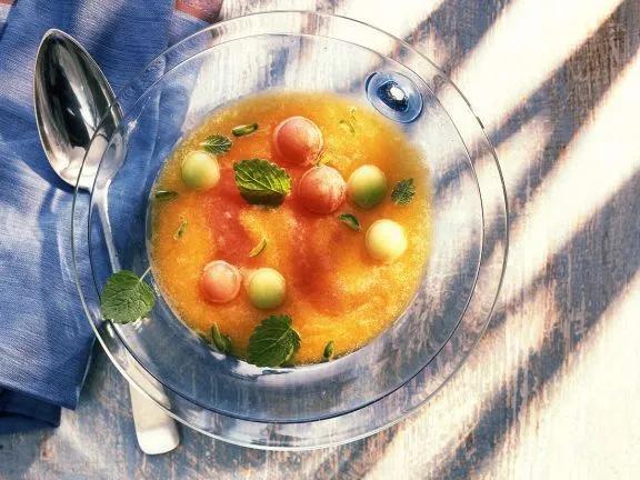 Kalte Melonensuppe | Rezept | Melonensuppe, Obstsuppe, Melone