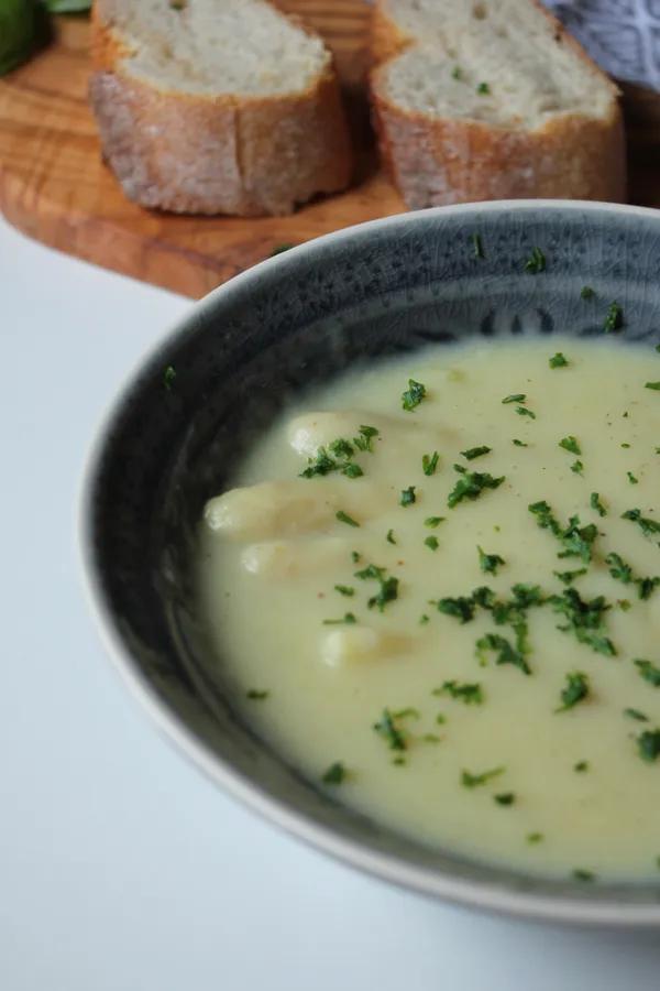 Rezept: vegane Spargelcremesuppe