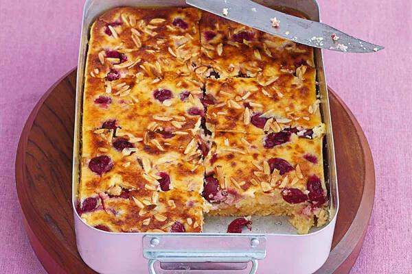 Kirsch-Schmand-Kuchen Rezept | Küchengötter