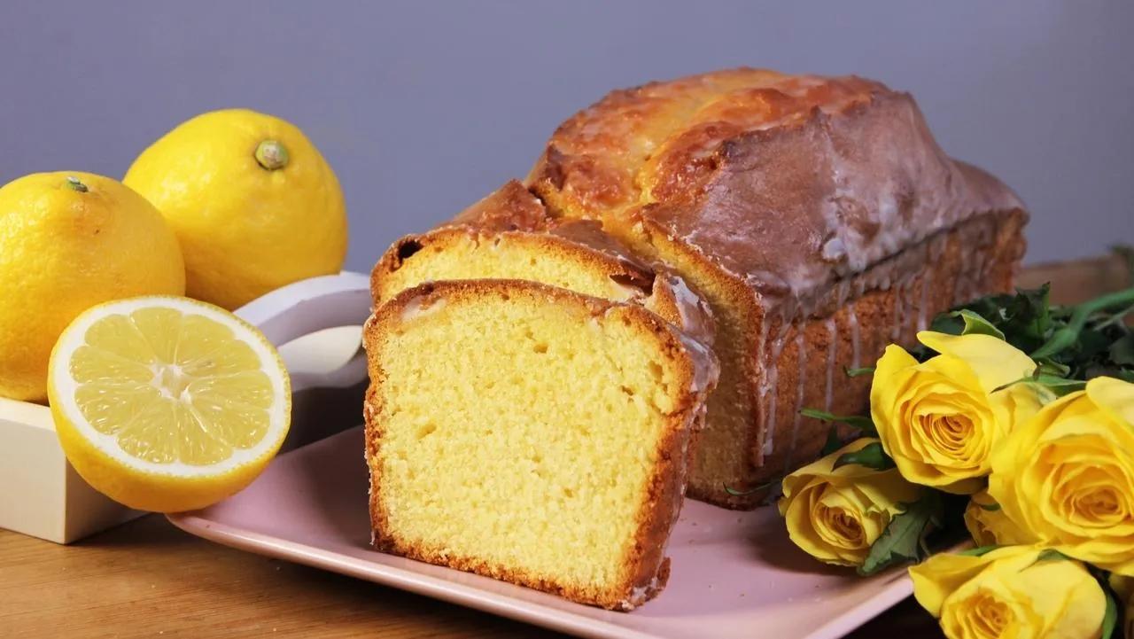 Video saftiger Zitronenkuchen : Frisch, saftig und schnell - Zitronenkuchen