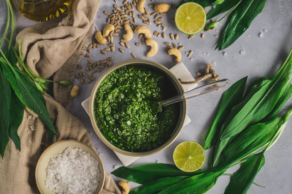 Bärlauch Pesto - selbst gemacht und vegan – Use Your Food