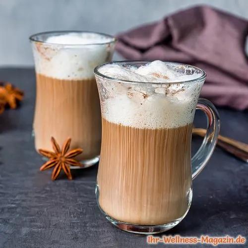 Baileys-Kaffee mit Sahne - Rezept mit Alkohol zum Selbermachen