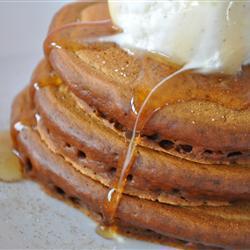 amerikanische gingerbread pancakes frühstückspfannkuchen mit lebkuchengeschmack
