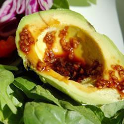 avocado mit knoblauch ingwer dressing