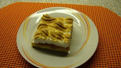 feiner stachelbeerkuchen mit baiserhaube