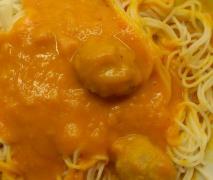 halloween spaghetti sauce mit kürbis