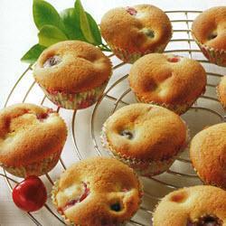 muffins mit süß oder sauerkirschen