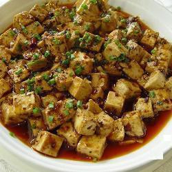 scharfer gebratener tofu ma po tofu