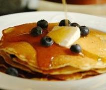 variation von pancakes amerikanische eierkuchen