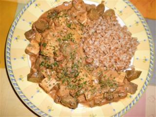 veganes tofu stroganoff