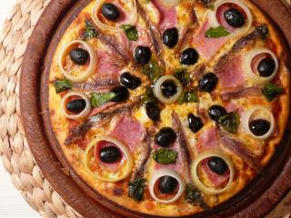 anchovi pizza