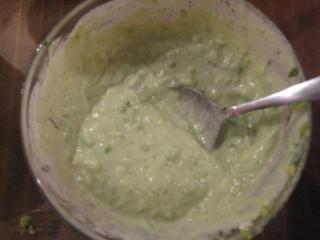 avocado joghurt dip