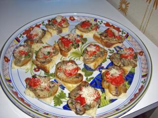 crostini mit champignons