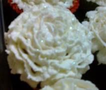 cupcakes mit butter vanillefrosting