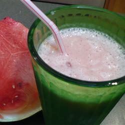 erfrischender wassermelonen drink