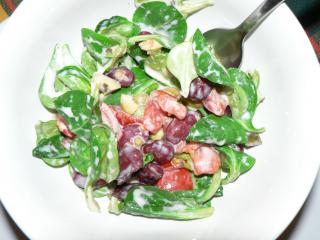 feldslat mit roten bohnen tomaten u oliven