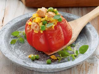gefüllte paella tomaten